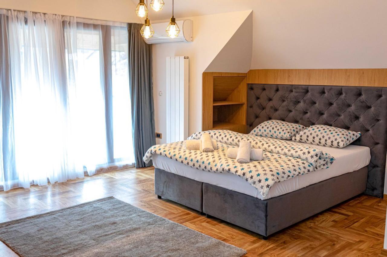 City Escape Luxury Villa Zuce Екстериор снимка