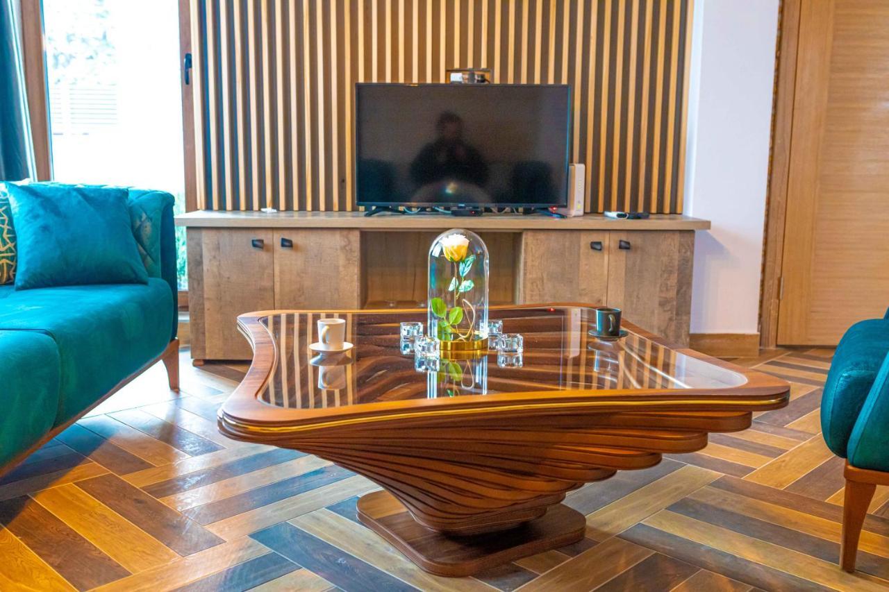 City Escape Luxury Villa Zuce Екстериор снимка