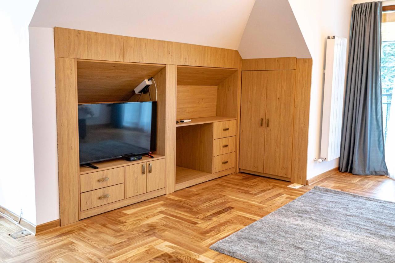 City Escape Luxury Villa Zuce Екстериор снимка