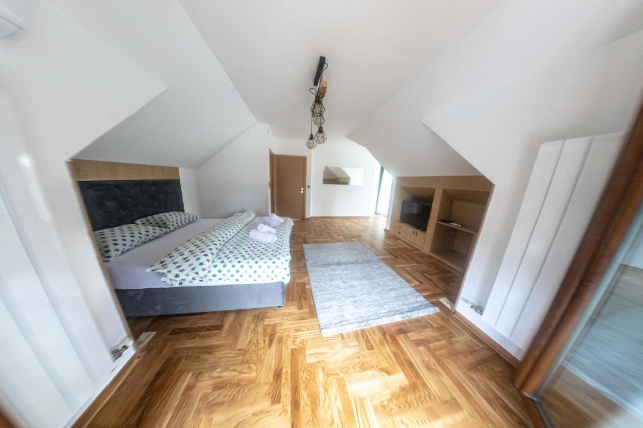 City Escape Luxury Villa Zuce Екстериор снимка