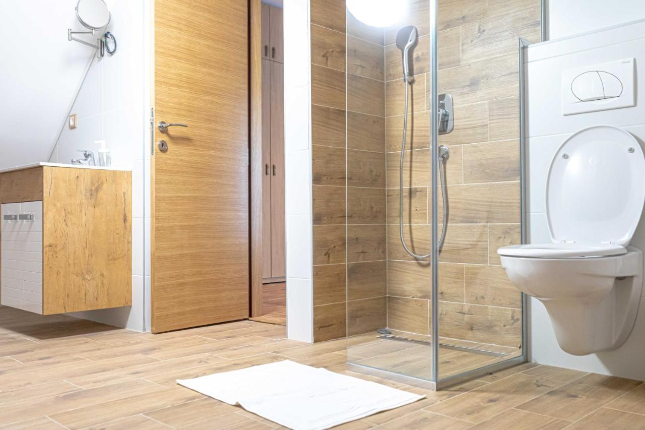 City Escape Luxury Villa Zuce Екстериор снимка