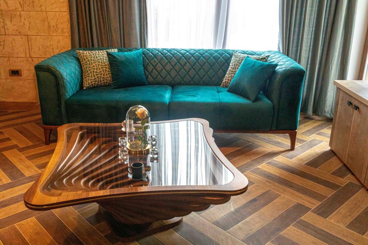 City Escape Luxury Villa Zuce Екстериор снимка