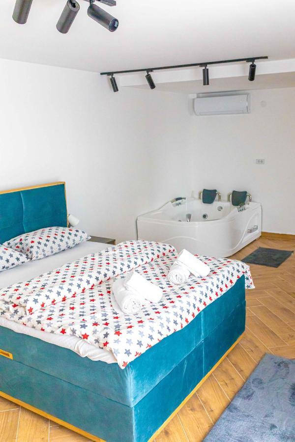City Escape Luxury Villa Zuce Екстериор снимка