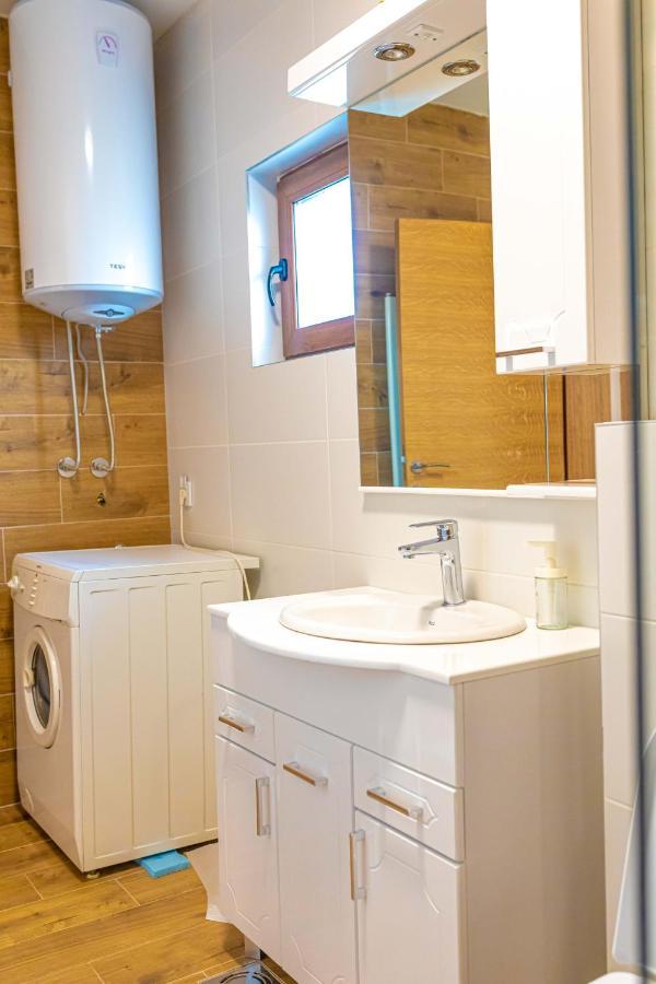 City Escape Luxury Villa Zuce Екстериор снимка