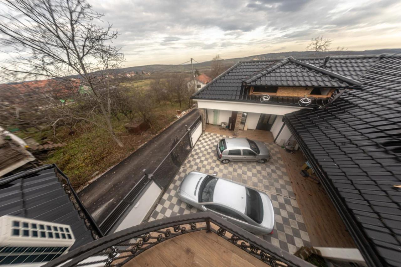 City Escape Luxury Villa Zuce Екстериор снимка