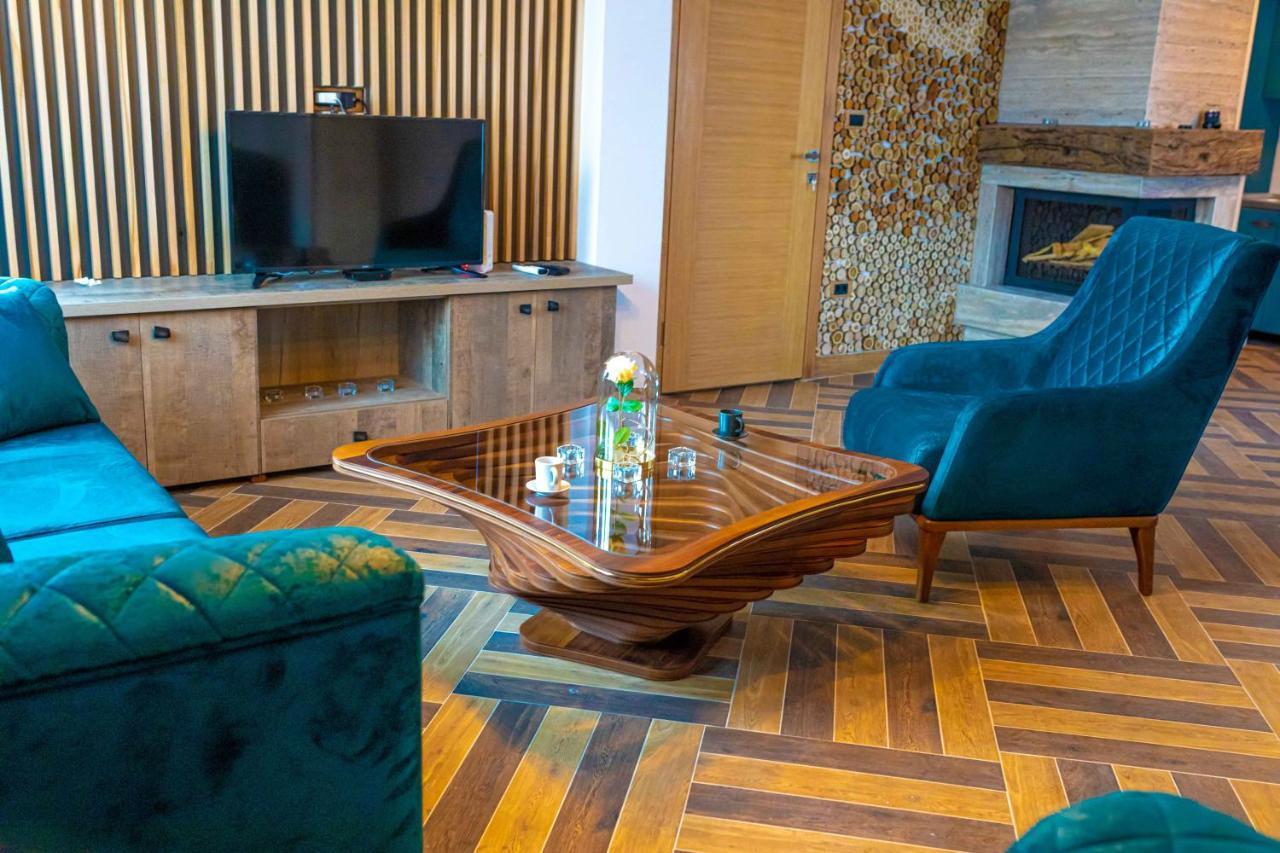 City Escape Luxury Villa Zuce Екстериор снимка