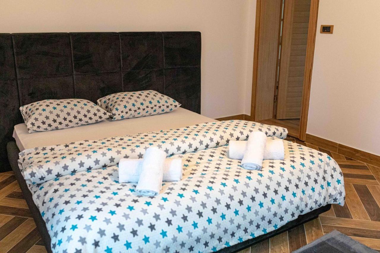 City Escape Luxury Villa Zuce Екстериор снимка