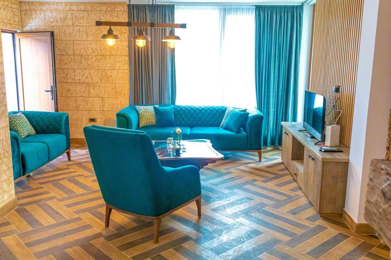City Escape Luxury Villa Zuce Екстериор снимка